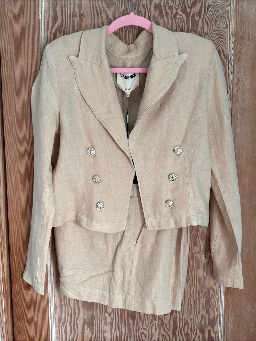 L'AGENCE Sandstone Cropped Double-Breasted Linen Blazer - Picture 6 of 6